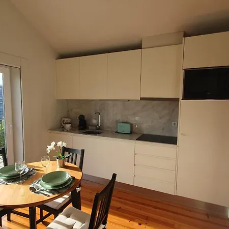 Bonjardim Bright Porto